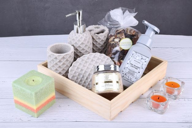 Luxe Wellness Bath Hamper – EZ Life
