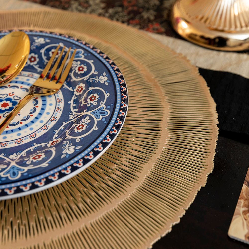 Baroque Golden 3 Rings Round 6 Table Mats Set