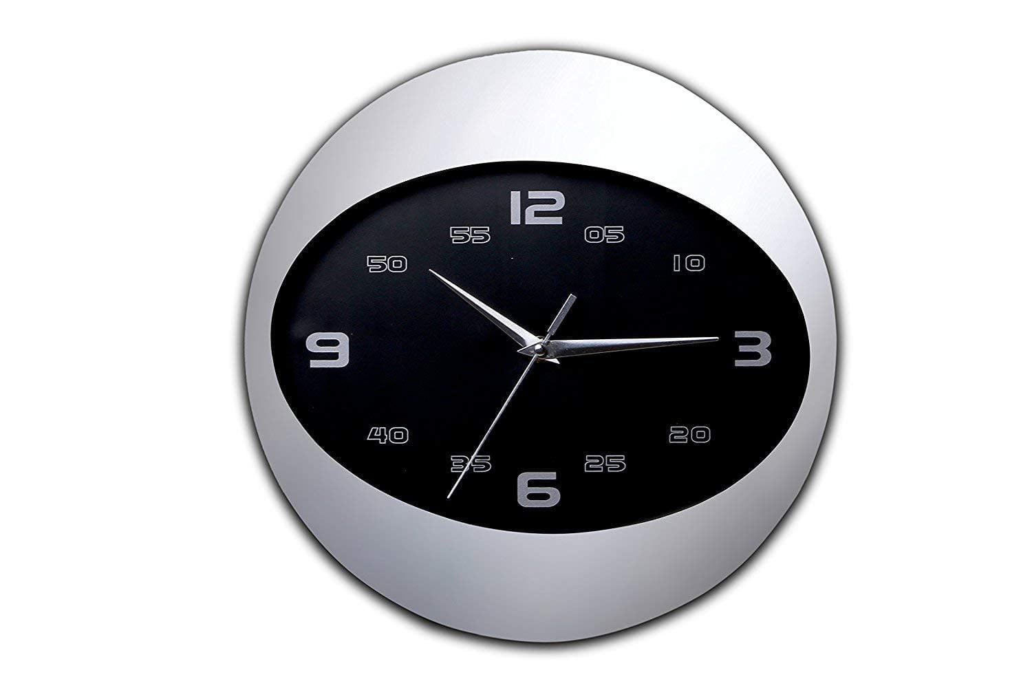 Chic Aluminium Oval Wall Clock (Black & Silver)