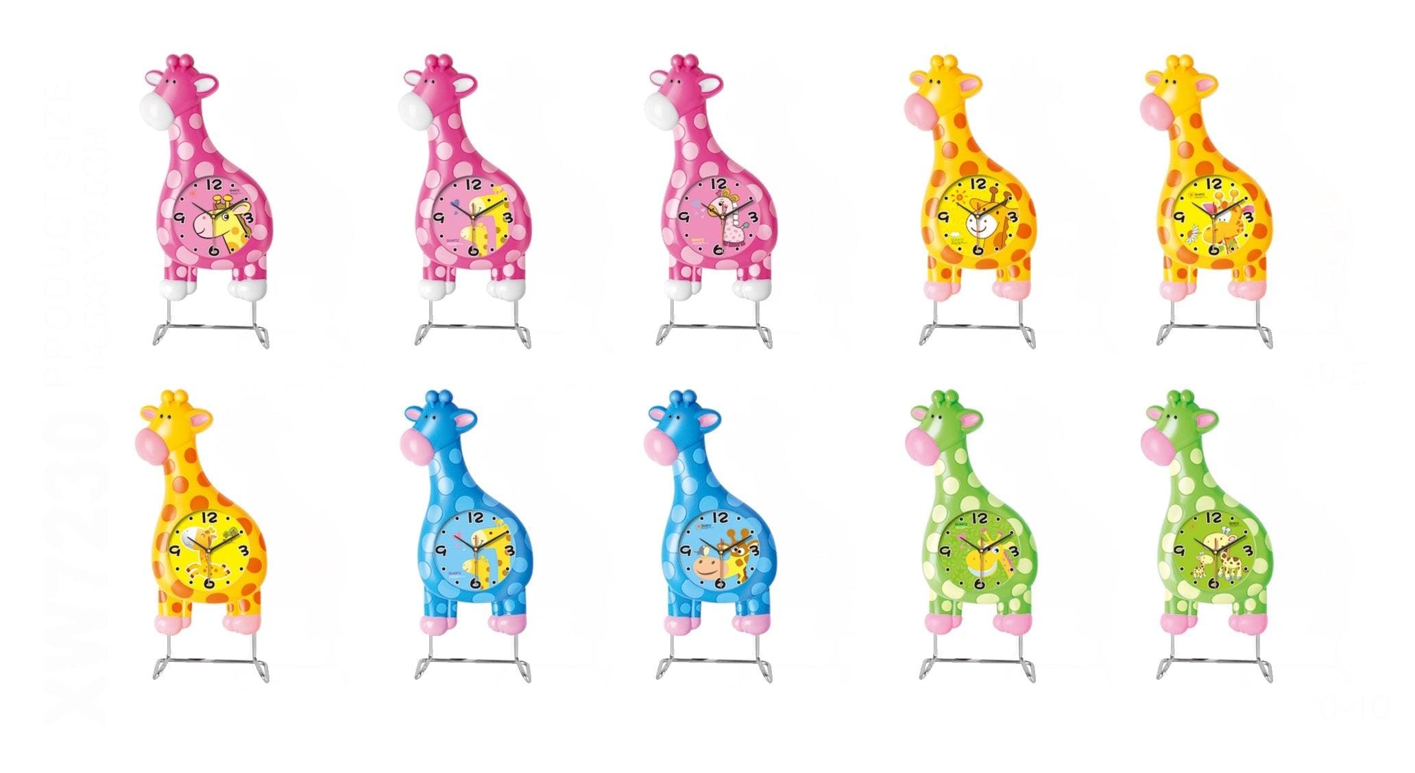 Grining Giraffe - Kids Pendulum Desk Clock